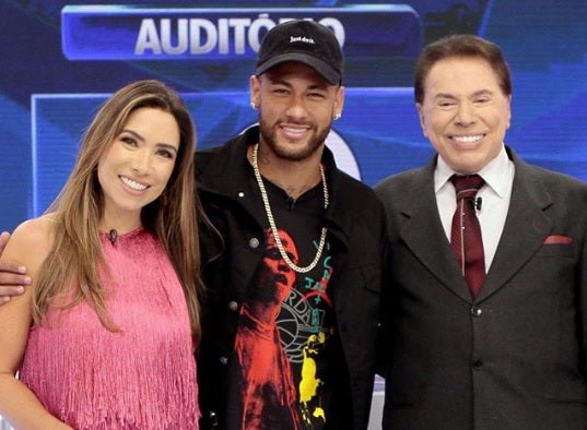 Neymar é o convidado de Sílvio Santos para o “Jogo das Três Pistas”