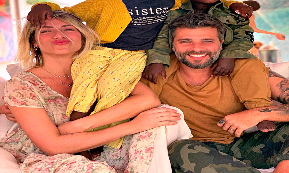Giovanna Ewbank e Bruno Gagliasso apresentam novo filho do casal; confira a primeira foto