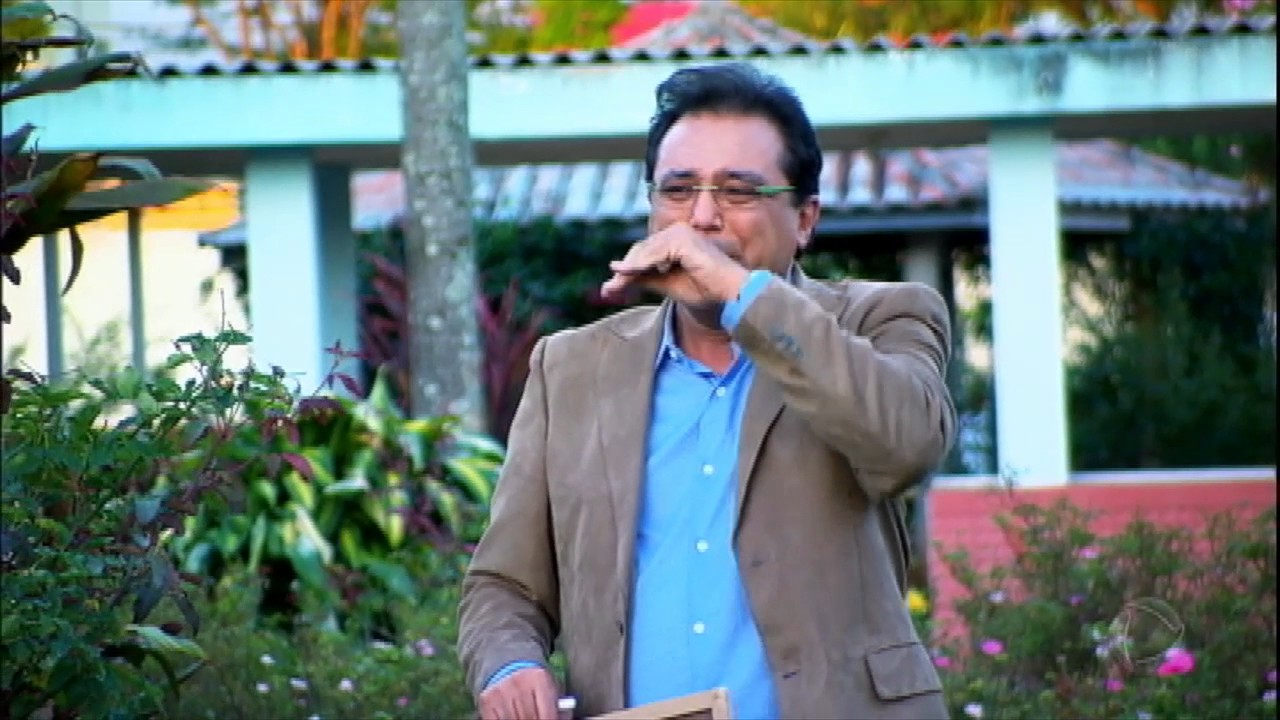 “Domingo Show” vai mal e perde para o SBT mais uma vez