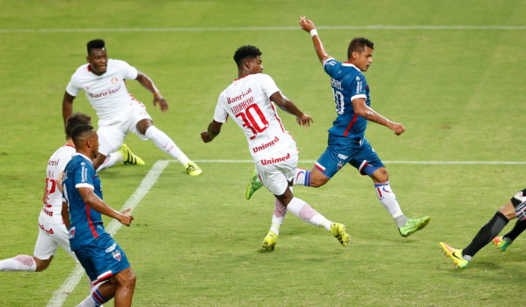 Saiba como assistir o jogo Fortaleza x Internacional Ao Vivo na TV e online