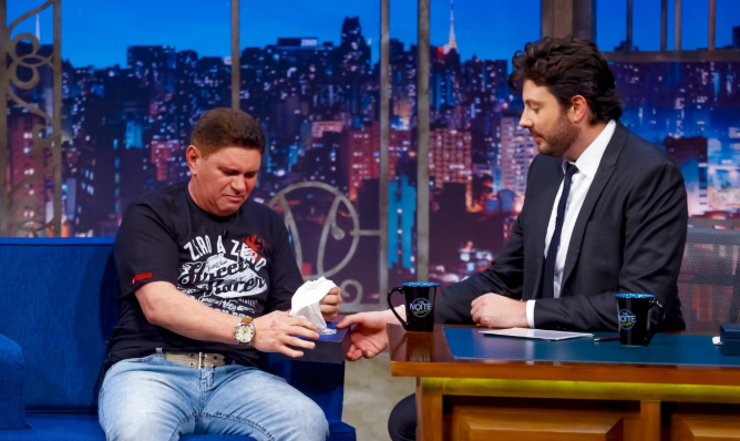 The Noite 05/09/2019 – Batoré