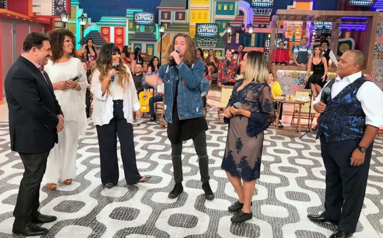 Programa do Ratinho 18/09/2019 – DNA, Roberta Miranda, Fat Family e mais