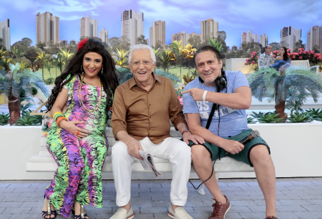 A Praça é Nossa 26/09/2019 – Dalila Nóbrega revela que está grávida