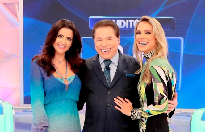 Programa Silvio Santos 13/10/2019 – Jogo das 3 Pistas, Câmeras Escondidas e mais