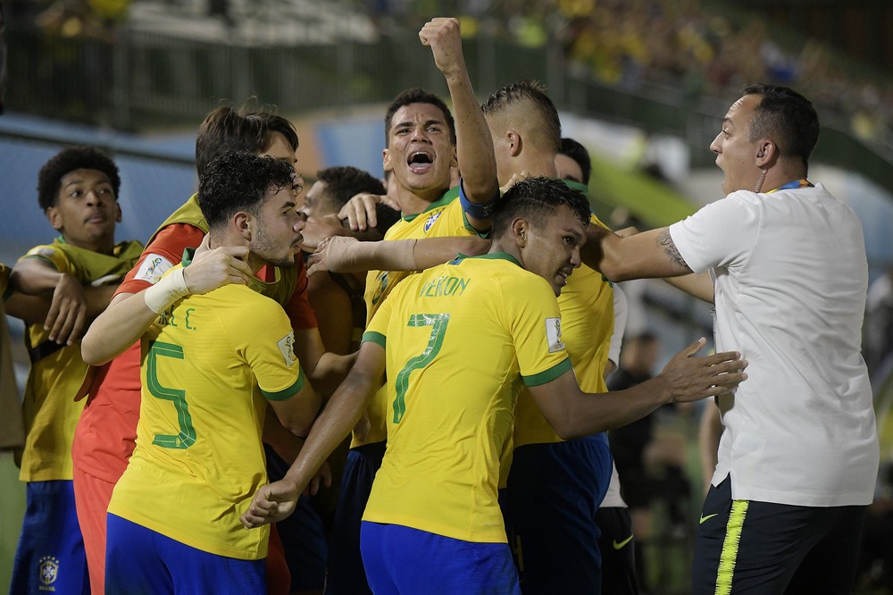 Brasil x México ao vivo: Como assistir a final da Copa Sub-17 na TV e online