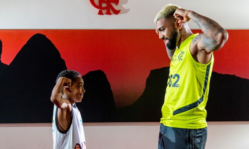 Sonho de Criança 25/12/2019: Ídolos do esporte dão presente a seus pequenos fãs