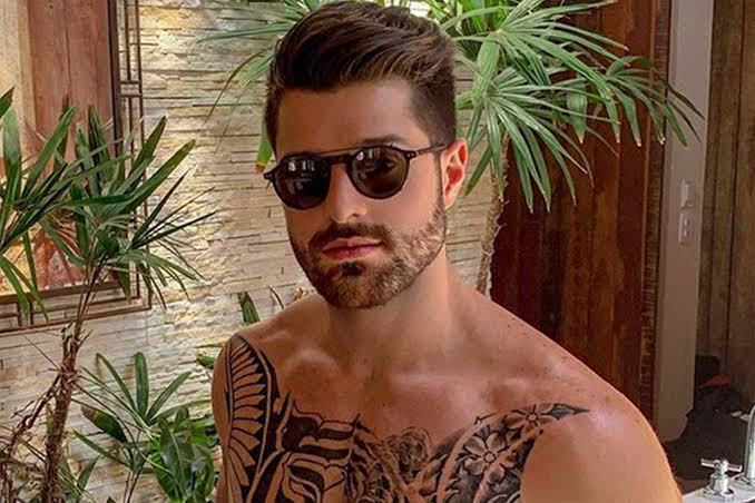 Alok relata susto em turbulência em vôo para Salvador: “Bati a cabeça no teto”