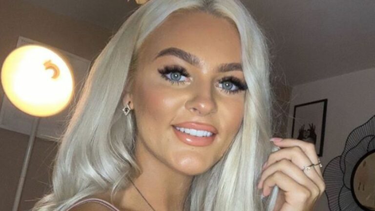 Modelo cai de penhasco e morre aos 21 anos de idade