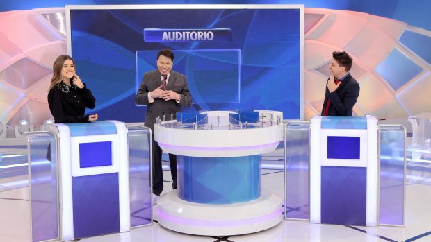 Programa Silvio Santos 05/01/2020 – Jogo das 3 Pistas, Câmeras Escondidas e mais