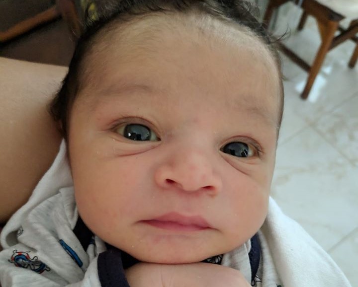 Bebê dado como morto é achado vivo e chorando por agente funerário