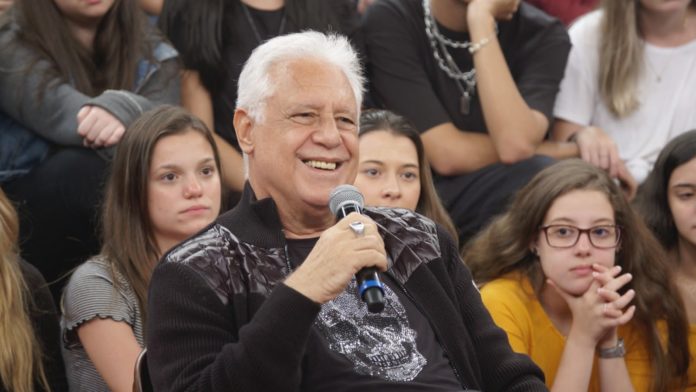 Altas Horas 15/02/2020: Antônio Fagundes, Heloísa Perissé, Cidade Negra e mais