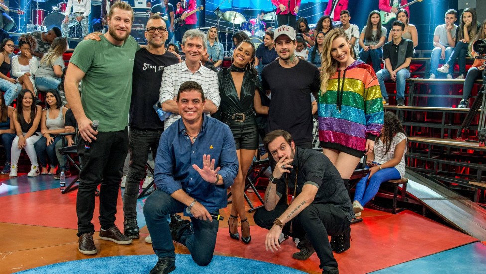 Altas Horas 18/04/2020: Campeões do BBB, Dudu Nobre, MC Kevinho e mais