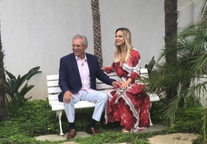 Eliana 24/05/2020 – Carlos Alberto de Nóbrega e Famosos da Internet