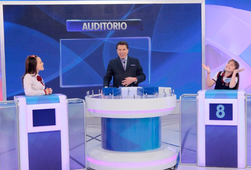 Programa Silvio Santos 10/05/2020 – Jogo das 3 Pistas, Câmeras Escondidas e mais