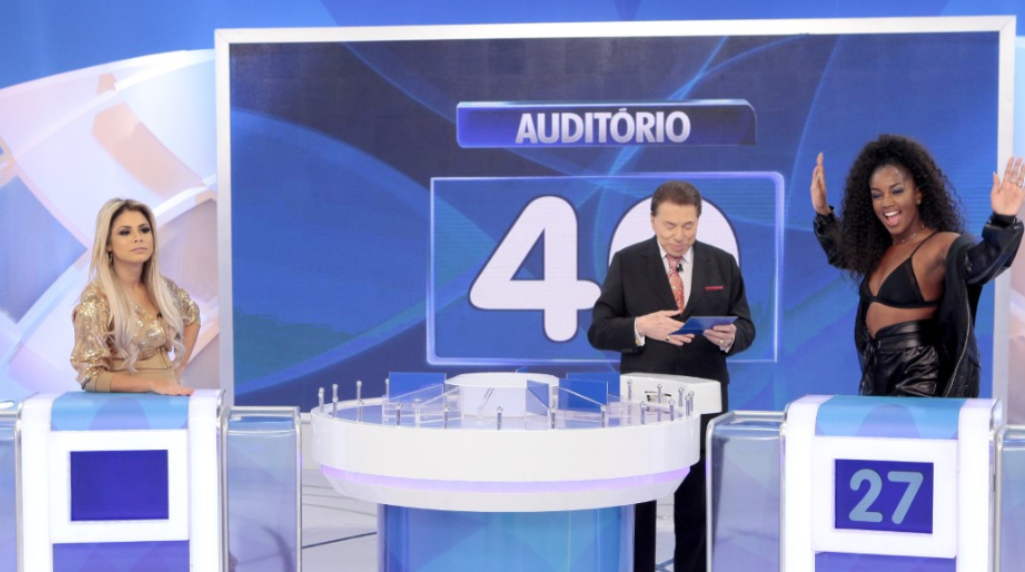 Programa Silvio Santos 03/05/2020 – Jogo das 3 Pistas, Câmeras Escondidas e mais