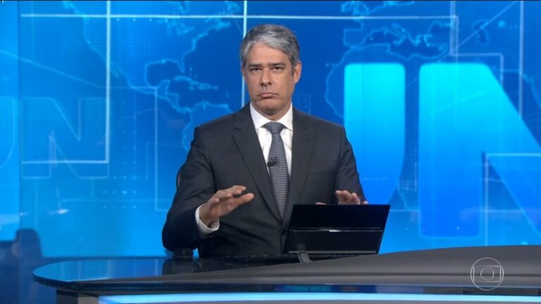 Bonner tira sarro de terraplanista investigado pela PF e web repercute