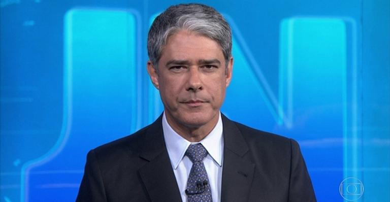 Globo publica nota de repúdio contra campanha de intimidação a William Bonner