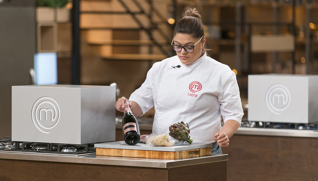MasterChef Profissionais 23/06/2020: Caixa misteriosa de luxo, receitas e mais