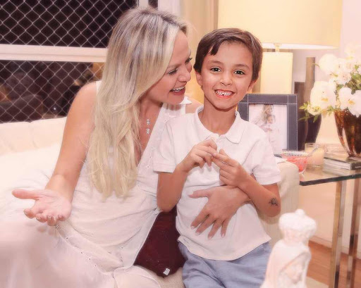 Filho de Eliana escreve carta para a mãe após diagnóstico de coronavírus: “Te amo até o fim”
