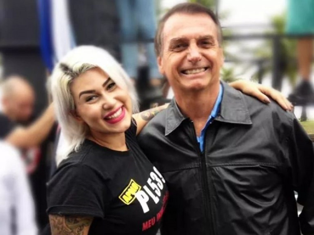 Apoiadora de Bolsonaro, Sara Winter é presa pela Polícia Federal em Brasília