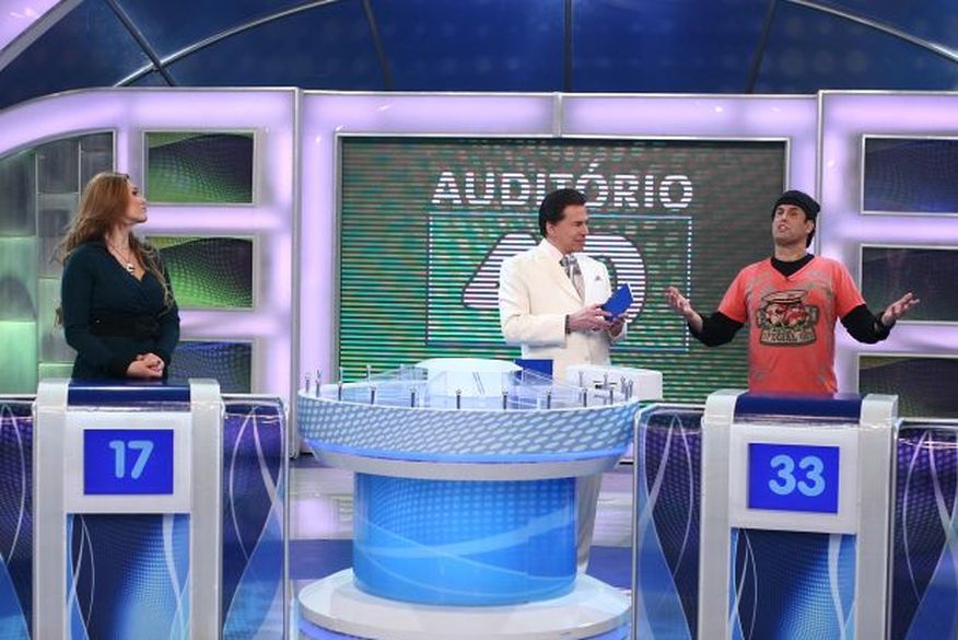 Programa Silvio Santos 28/06/2020 – Jogo das 3 Pistas, Câmeras Escondidas e mais