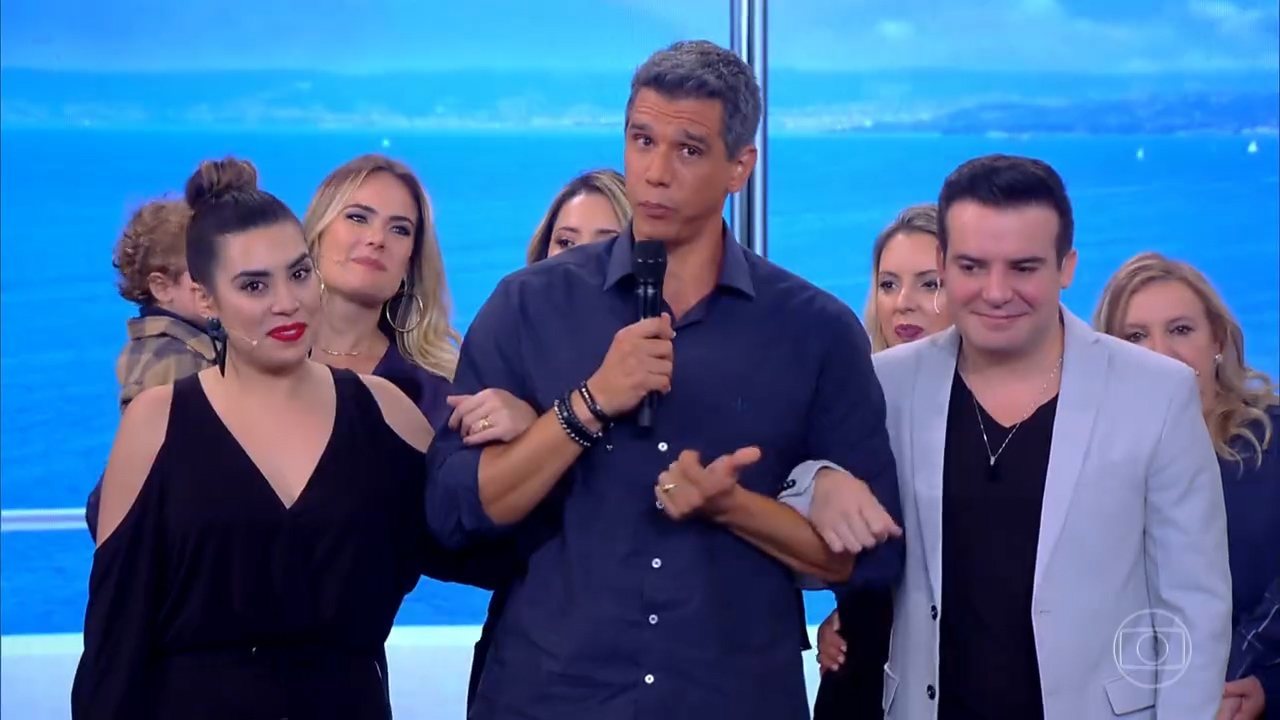 Tamanho Família 28/06/2020: Belutti e Naiara Azevedo