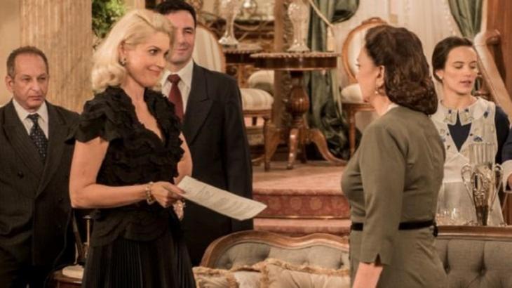 Êta Mundo Bom!: Sandra bota Candinho e Anastácia para fora da mansão e fica com dinheiro da tia
