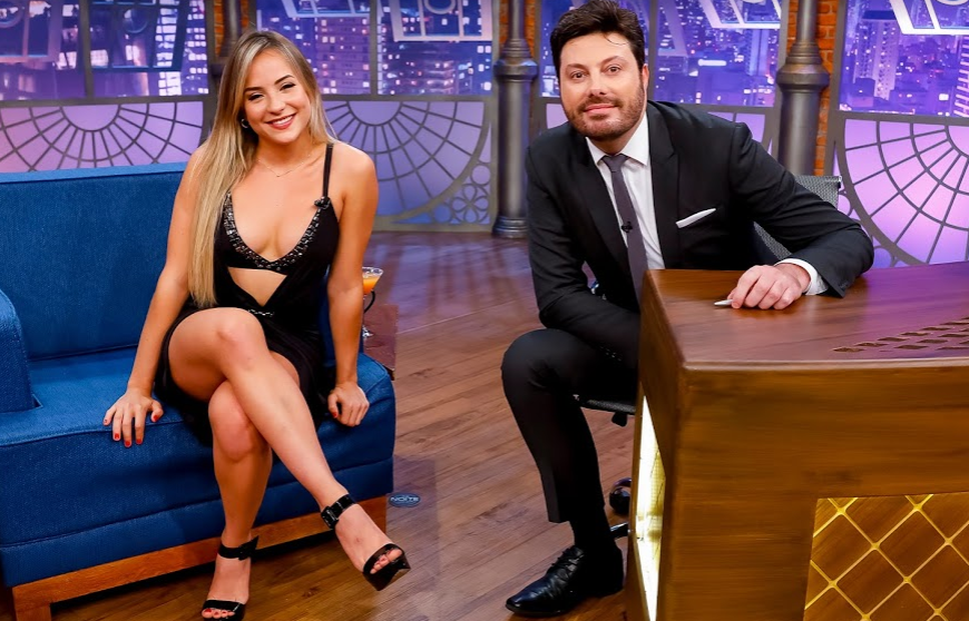 The Noite 03/07/2020 – Gabi Martins