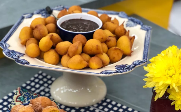 Receita de Bolinho de Chuva com Cenoura da Ana Maria Braga no Encontro, dia 22/07/2020
