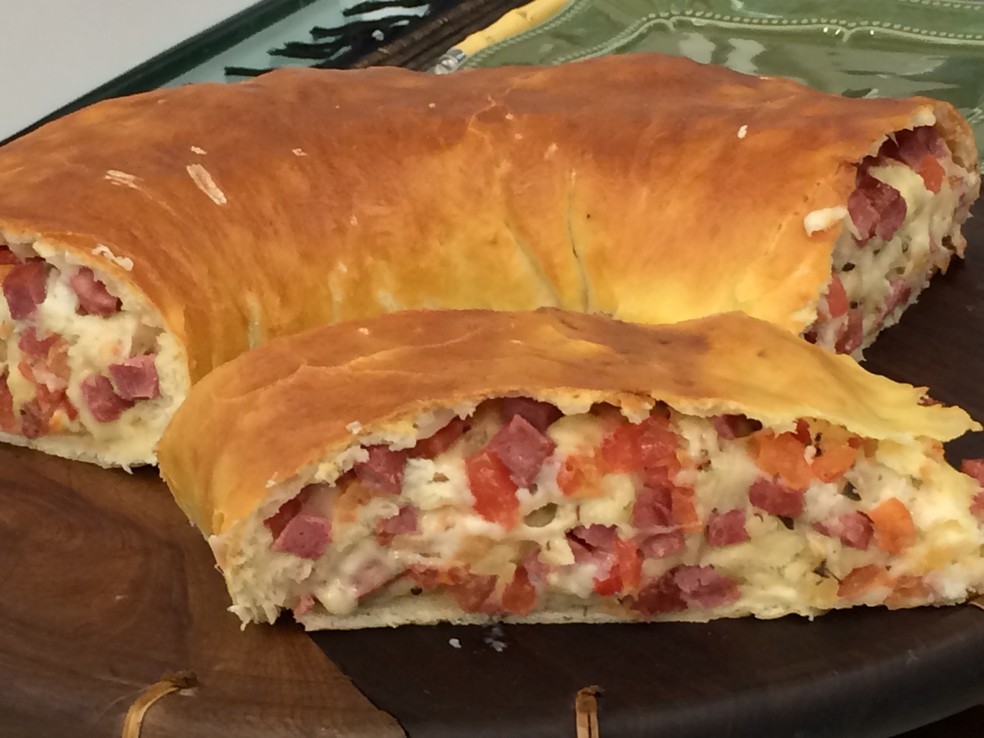 Receita de Pão de Linguiça Calabresa da Ana Maria Braga no Encontro, dia 31/07/2020
