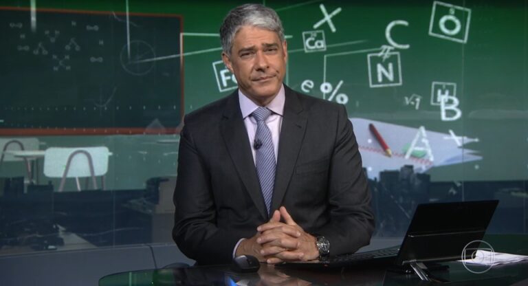 William Bonner reage no Jornal Nacional após integrante do governo expulsar garçom