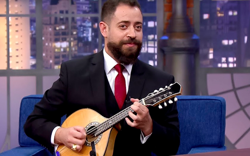 The Noite 17/08/2020 – Danilo Brito
