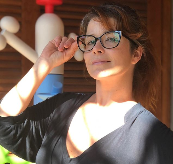 Samara Felippo faz crítica social e desabafa sobre coronavírus