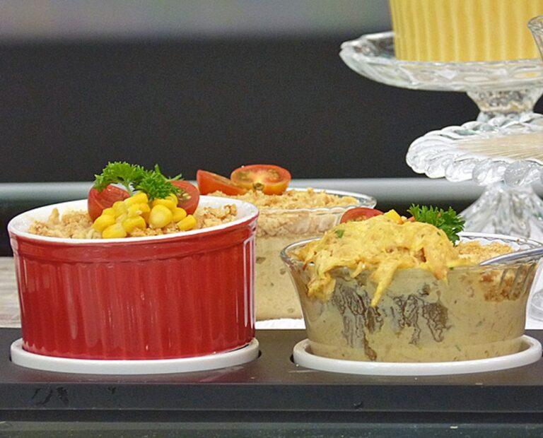 Receita de Creme de Frango Enformado com Milho da Ana Maria Braga no Encontro, dia 25/08/2020