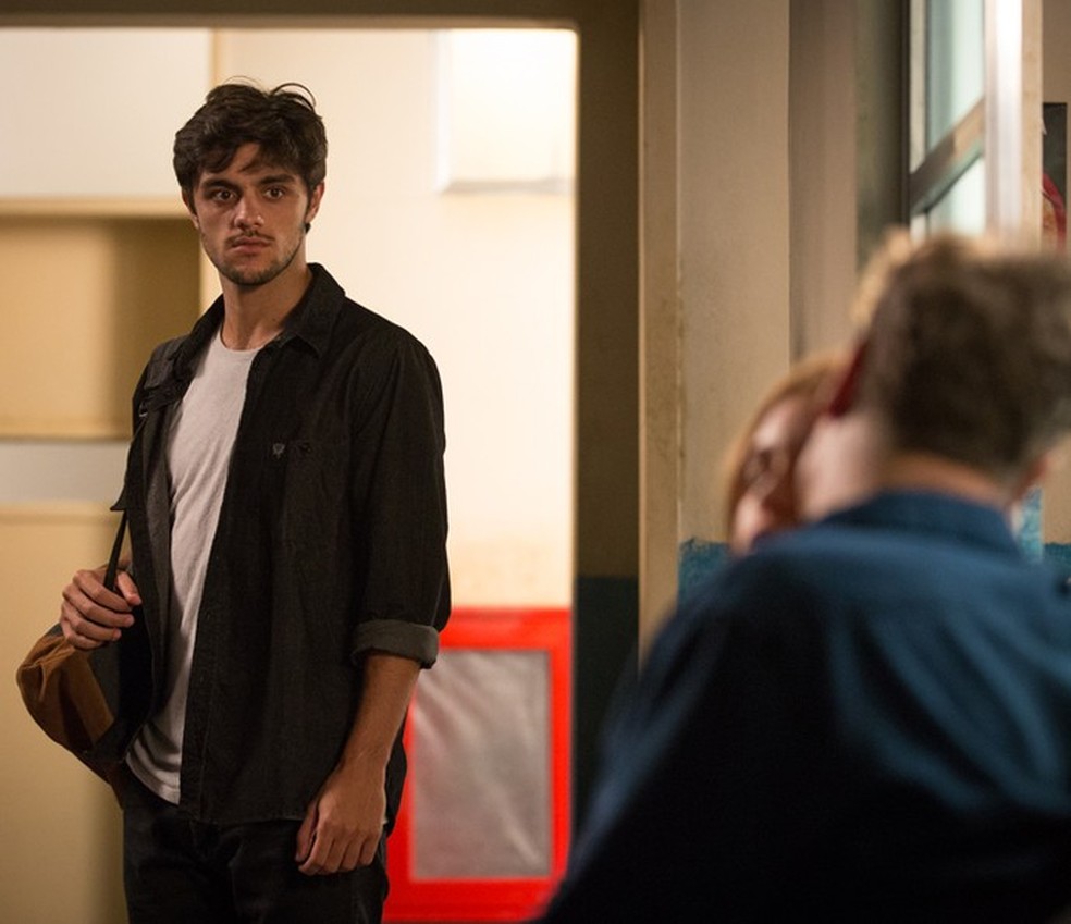 Totalmente Demais: Jonatas flagra beijo de Eliza em Arhur e faz pedido; saiba qual