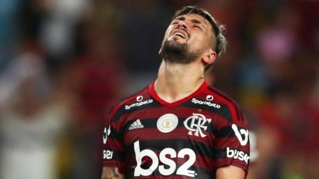 Arrascaeta está insatisfeito no Flamengo e já procura novo clube