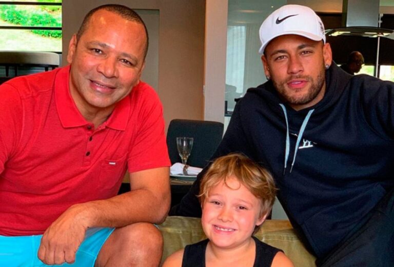 Neymar é diagnosticado com coronavírus. Pai e filho do jogador também contraíram a doença