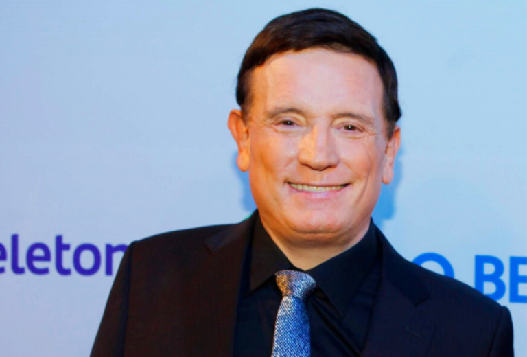 Roberto Cabrini volta a Record após ser dispensado do SBT