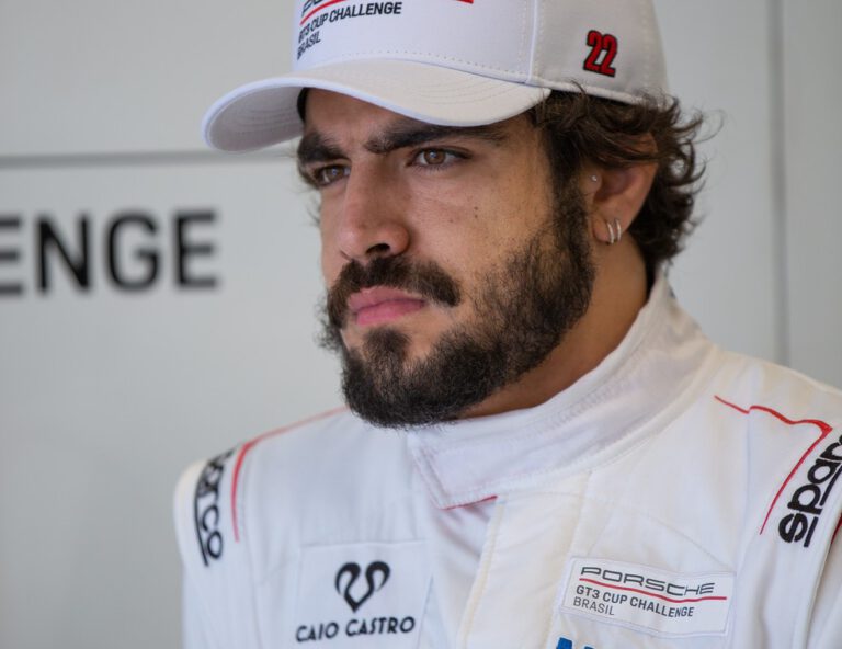 Caio Castro conta como vem se preparando para carreira de piloto