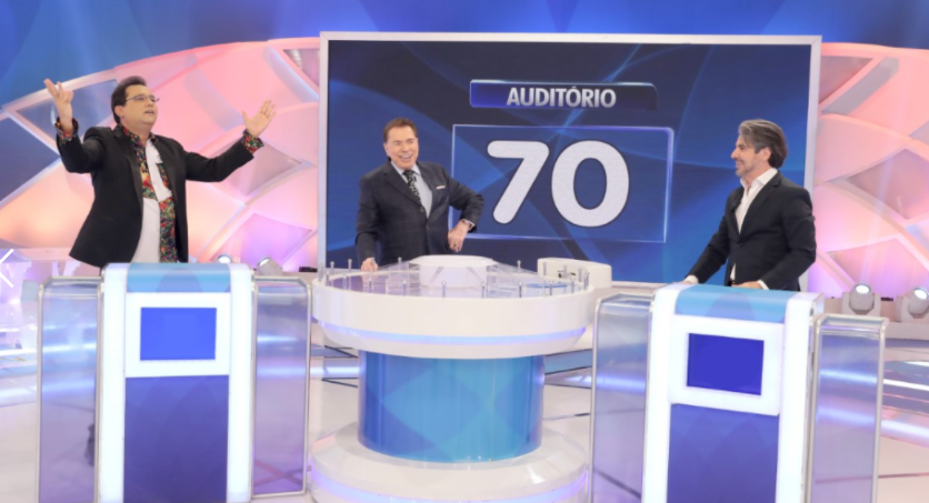 Programa Silvio Santos 08/11/2020 – Jogo das 3 Pistas, Câmeras Escondidas e mais