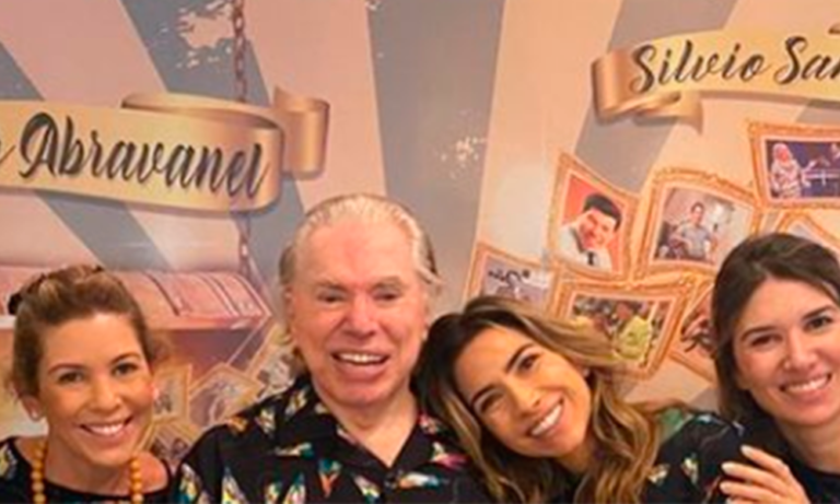 Silvio Santos aparece de pijama em festa de aniversário dos 90 anos; veja as fotos