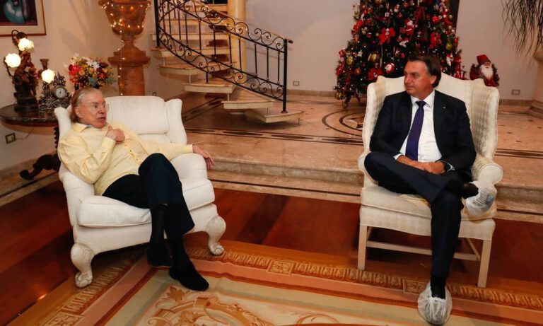 Silvio Santos fez exigência para receber Bolsonaro em casa; veja qual