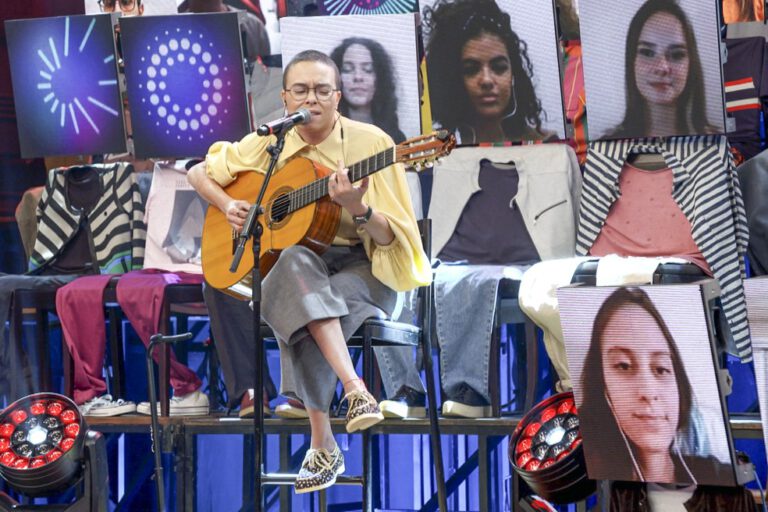 Altas Horas 06/03/2021: Taís Araujo, Ludmilla, Maria Gadú, Carolina Dieckmann e mais