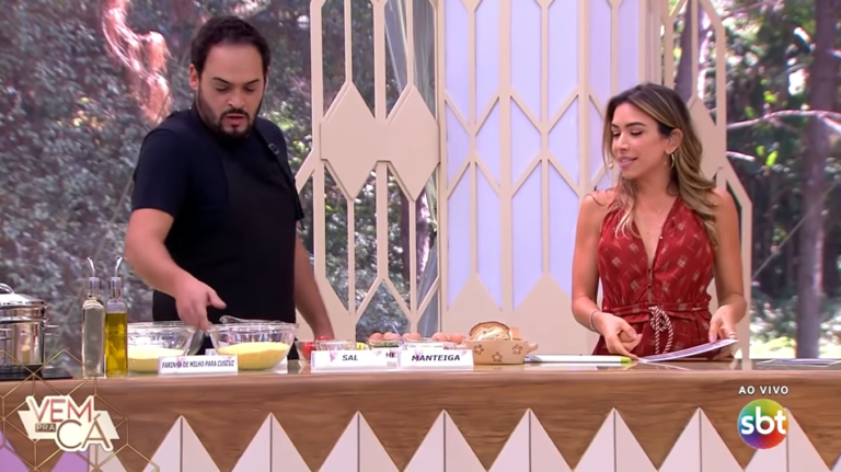 Matheus Ceará entrega problema no estúdio do “Vem Pra Cá” e Patricia Abravanel confirma: “Fica pingando”