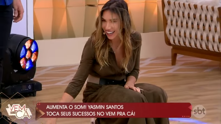 Patricia Abravanel toma atitude inesperada após cachorro fazer xixi ao vivo no Vem Pra Cá