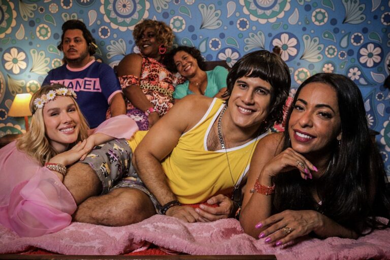 Filme do Cinema Especial 21/07/2021: Vai Que Cola 2: O Começo