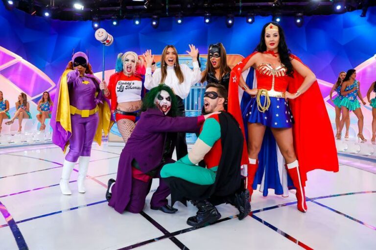 Programa Silvio Santos 12/12/2021: Jogo dos Pontinhos, Jogo das 3 Pistas e mais