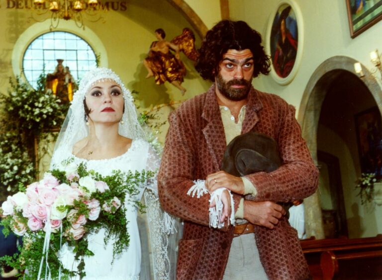 Novela O Cravo e a Rosa: Resumo do capítulo dia 04/02/2022
