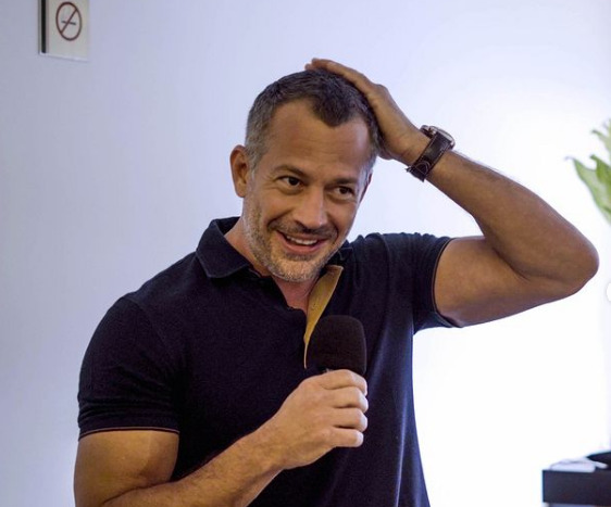 Malvino Salvador revela que fez procedimento estético