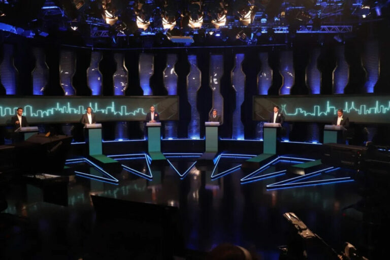Debate no SBT ao vivo: Como assistir, horário e mais